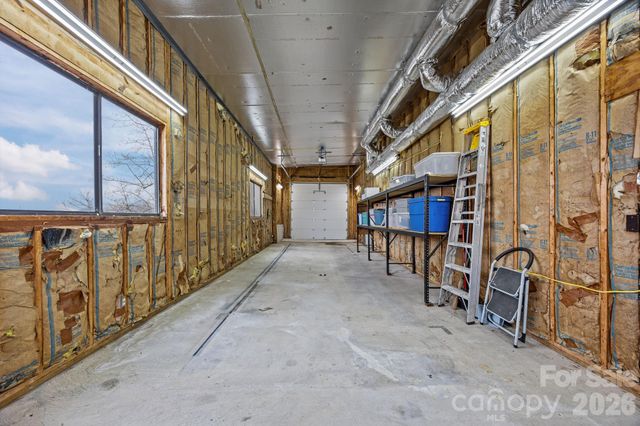 6777 Pinnacle Mountain Road, Zirconia, NC 28790
