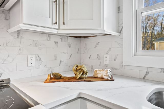 132 Toll House Lane, Fairfield, CT 06825