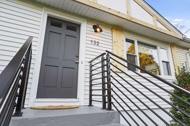 132 Toll House Lane, Fairfield, CT 06825