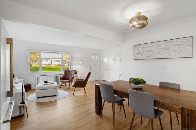 132 Toll House Lane, Fairfield, CT 06825