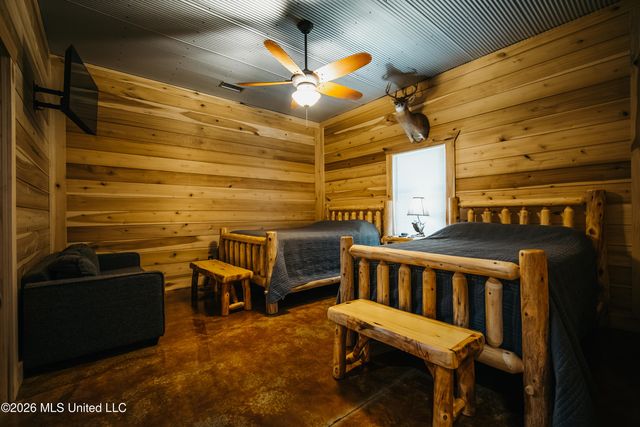 475 Deer Creek Road, Grenada, MS 38901