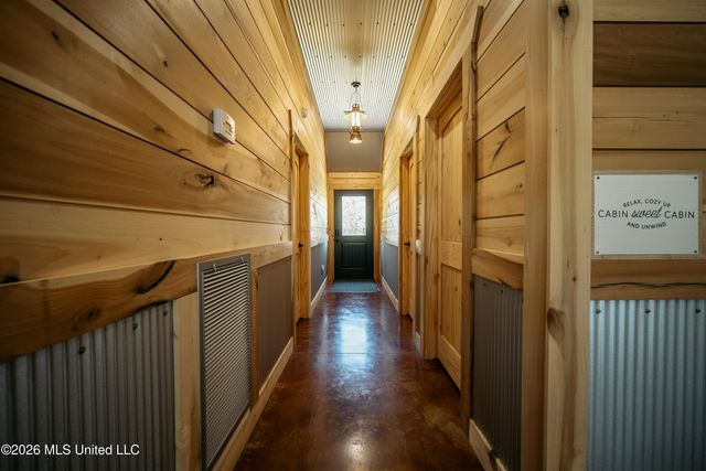 475 Deer Creek Road, Grenada, MS 38901