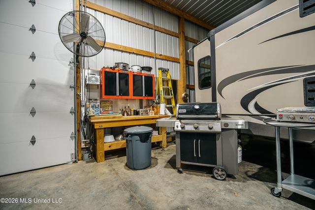 475 Deer Creek Road, Grenada, MS 38901