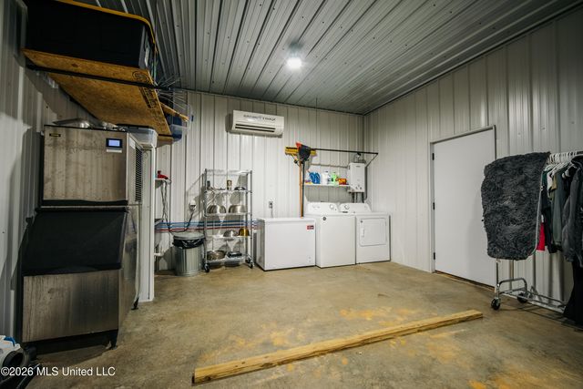 475 Deer Creek Road, Grenada, MS 38901