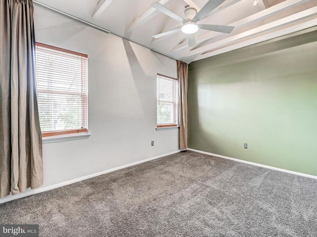 127 S CASTLE ST, Baltimore, MD 21231