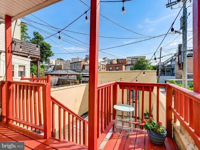 127 S CASTLE ST, Baltimore, MD 21231