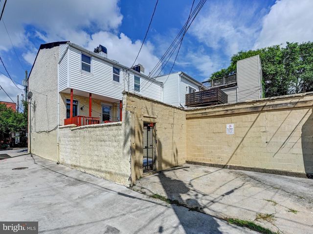 127 S CASTLE ST, Baltimore, MD 21231