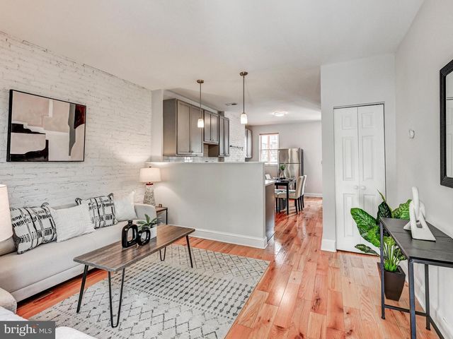 127 S CASTLE ST, Baltimore, MD 21231