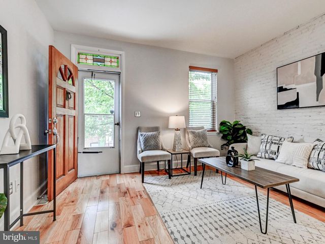 127 S CASTLE ST, Baltimore, MD 21231