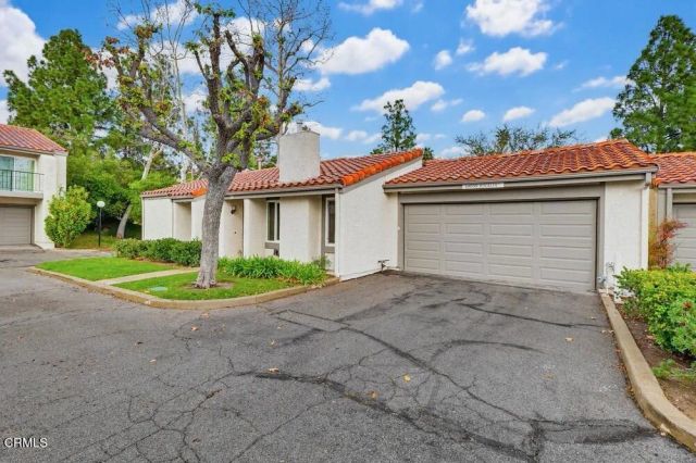 19509 Rinaldi Street 59, Porter Ranch, CA 91326