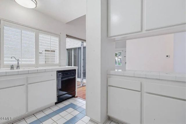 19509 Rinaldi Street 59, Porter Ranch, CA 91326