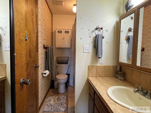 260 Gifford Street, Blackfoot, ID 83221