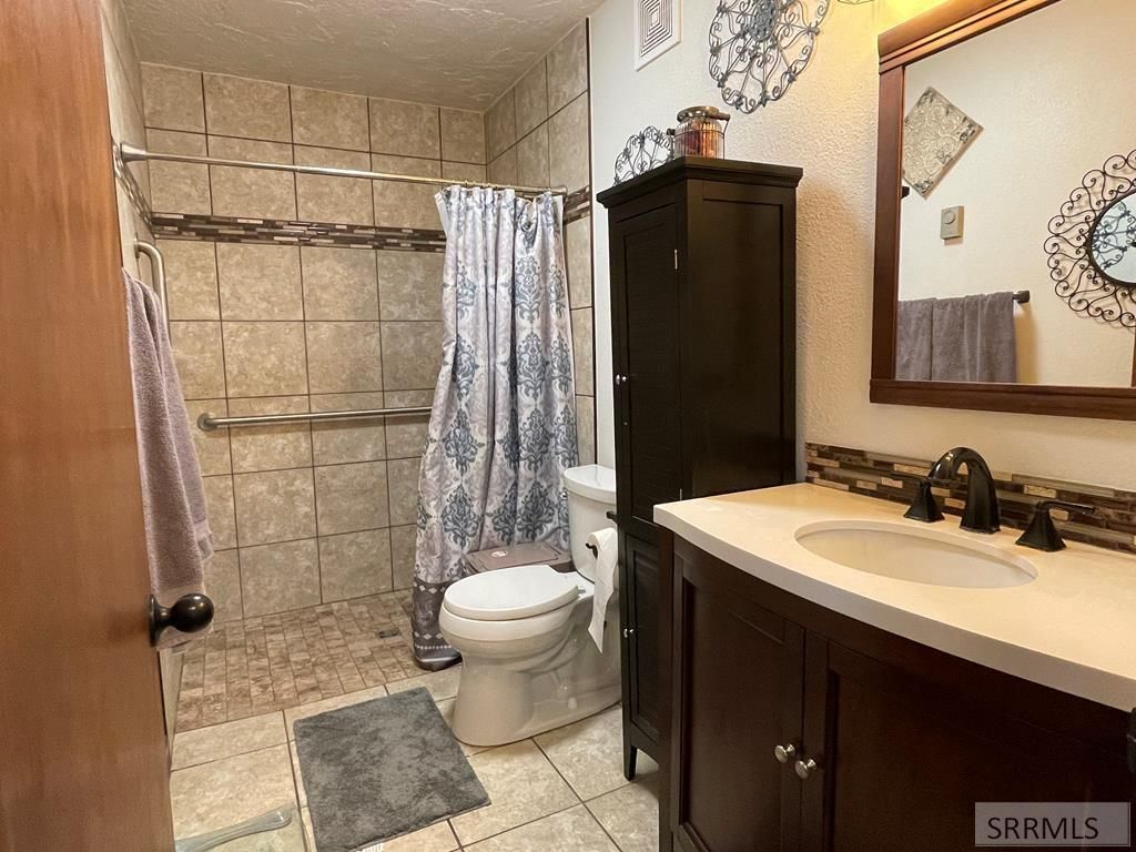 Image 31 of property listing at 260 Gifford Street, Blackfoot, ID 83221