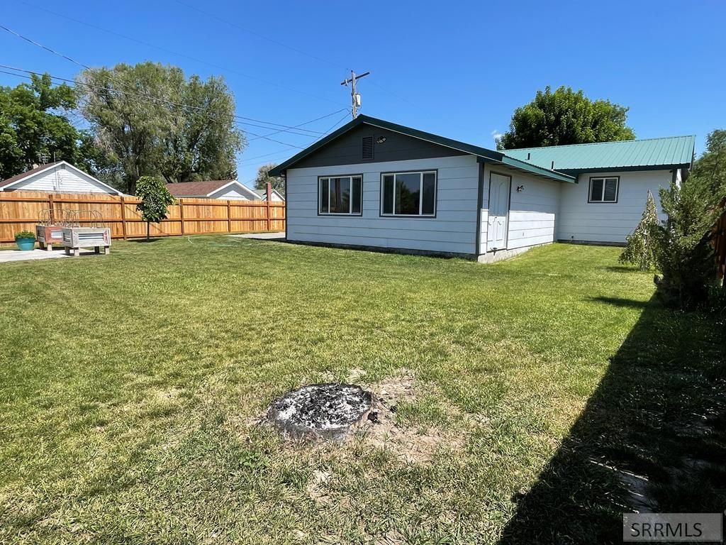 Image 46 of property listing at 260 Gifford Street, Blackfoot, ID 83221