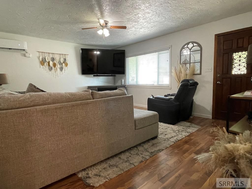 Image 8 of property listing at 260 Gifford Street, Blackfoot, ID 83221