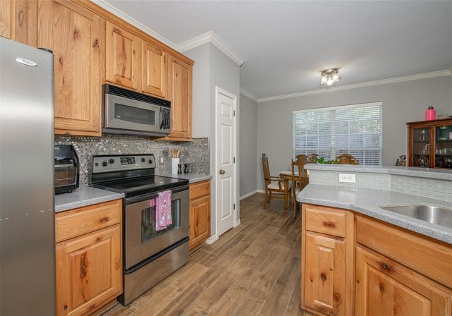 1425 W Villa Maria Road 103, Bryan, TX 77801