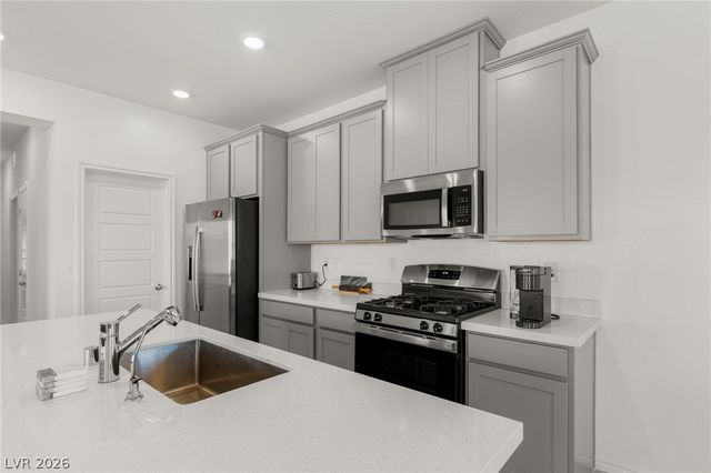 600 North Carriage Hill Drive 2156, Las Vegas, NV 89138