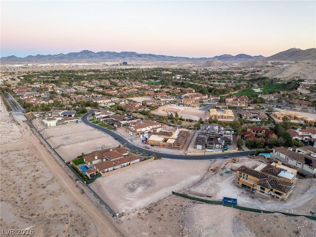 Image 2 of property listing at 27 Olympia Canyon Way, Las Vegas, NV 89141