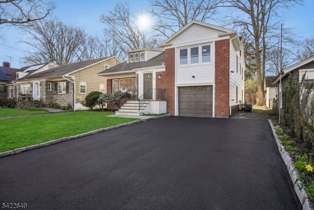 5 Essex Rd, Maplewood Twp., NJ 07040