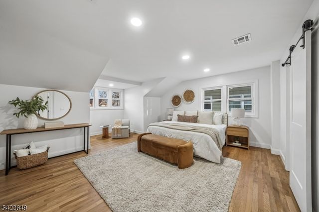 5 Essex Rd, Maplewood Twp., NJ 07040