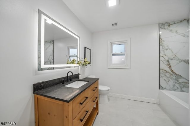 5 Essex Rd, Maplewood Twp., NJ 07040