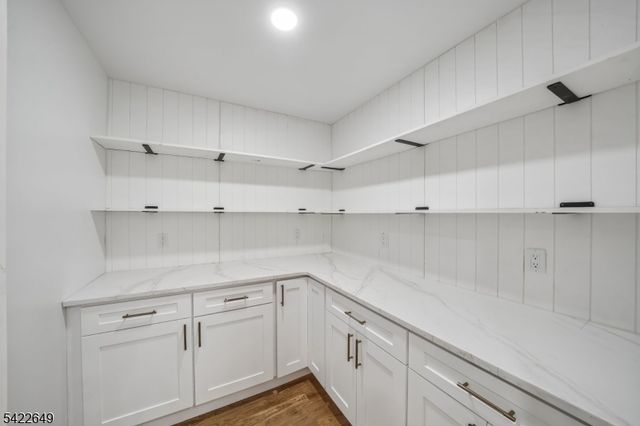 5 Essex Rd, Maplewood Twp., NJ 07040
