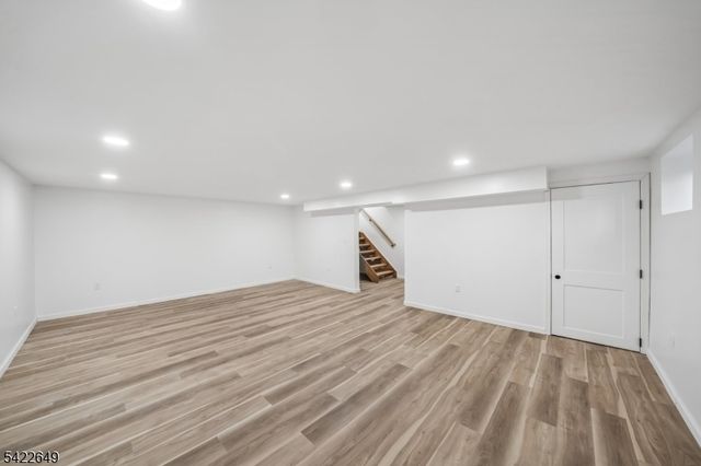 5 Essex Rd, Maplewood Twp., NJ 07040