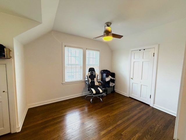 7801 W Victoria Street, Chicago, IL 60631