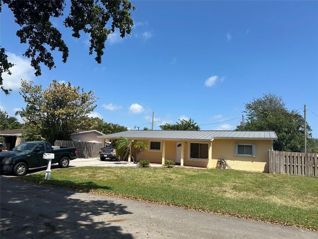 711 NE 31st St, Pompano Beach, FL 33064