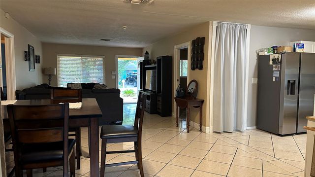 711 NE 31st St, Pompano Beach, FL 33064