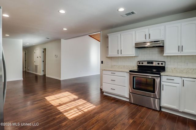 6509 Big Oak Drive, Ocean Springs, MS 39564