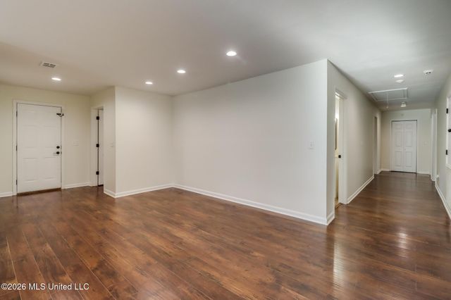 6509 Big Oak Drive, Ocean Springs, MS 39564