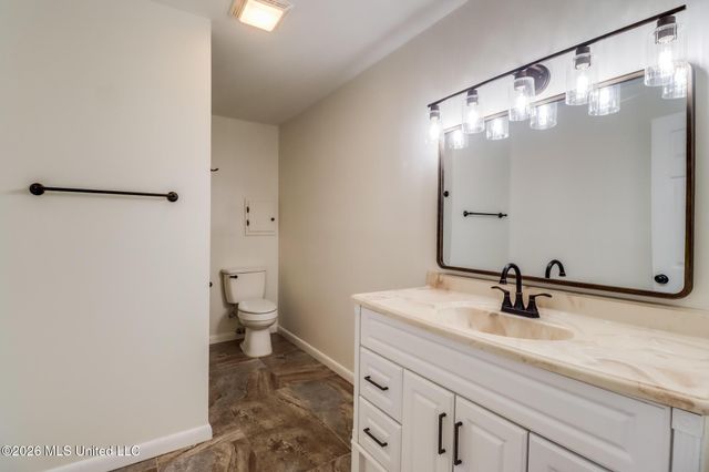 6509 Big Oak Drive, Ocean Springs, MS 39564