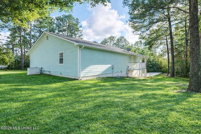 6509 Big Oak Drive, Ocean Springs, MS 39564