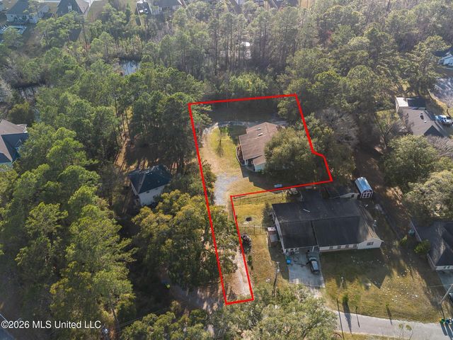 6509 Big Oak Drive, Ocean Springs, MS 39564