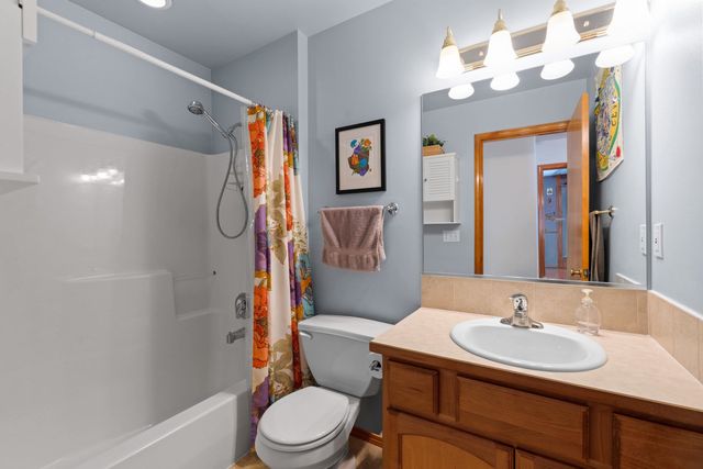 7006 N Helena St, Spokane, WA 99217