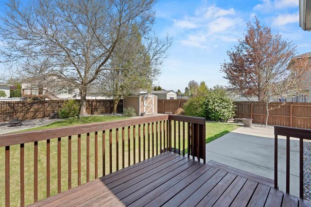 7006 N Helena St, Spokane, WA 99217