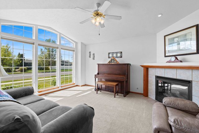 7006 N Helena St, Spokane, WA 99217