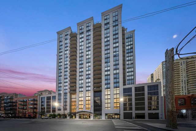 435 W Erie Street 1708, Chicago, IL 60610