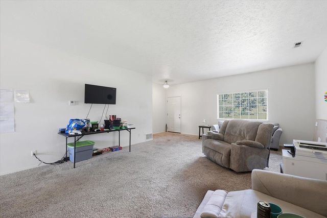 4115 S Bowdish Rd, Spokane Valley, WA 99206