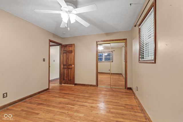 1855 W Shore Drive, Martinsville, IN 46151