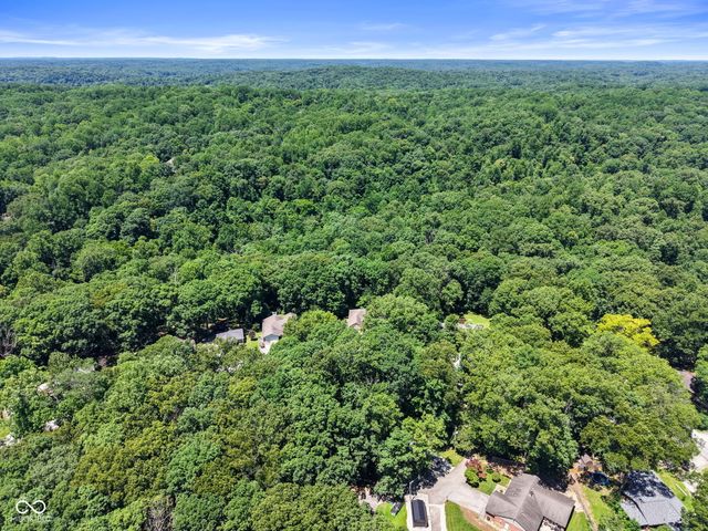 1855 W Shore Drive, Martinsville, IN 46151