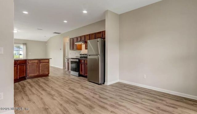 7071 PLYMOUTH GROVE Court, Jacksonville, FL 32220