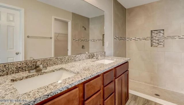 7071 PLYMOUTH GROVE Court, Jacksonville, FL 32220