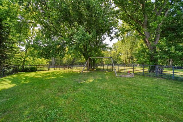 9871 Knight Road, Grass Lake, MI 49240