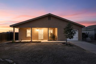 9 Genesis Place, Los Lunas, NM 87031