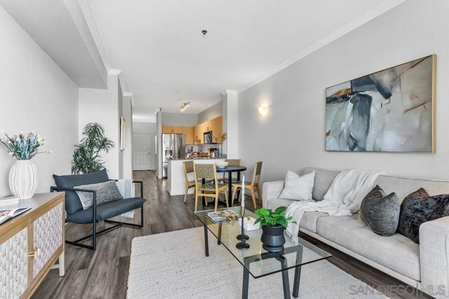 1643 6th Ave. 415, San Diego, CA 92101