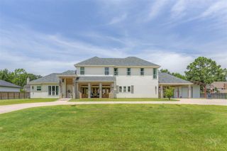 3907 Long Leaf Ln, Kingwood, TX 77365