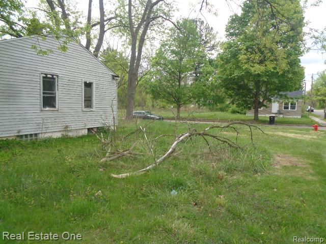 15772 Chatham Street, Detroit, MI 48223