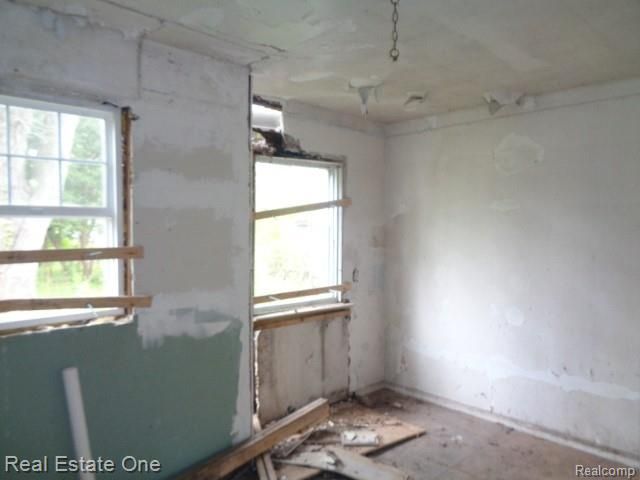 15772 Chatham Street, Detroit, MI 48223